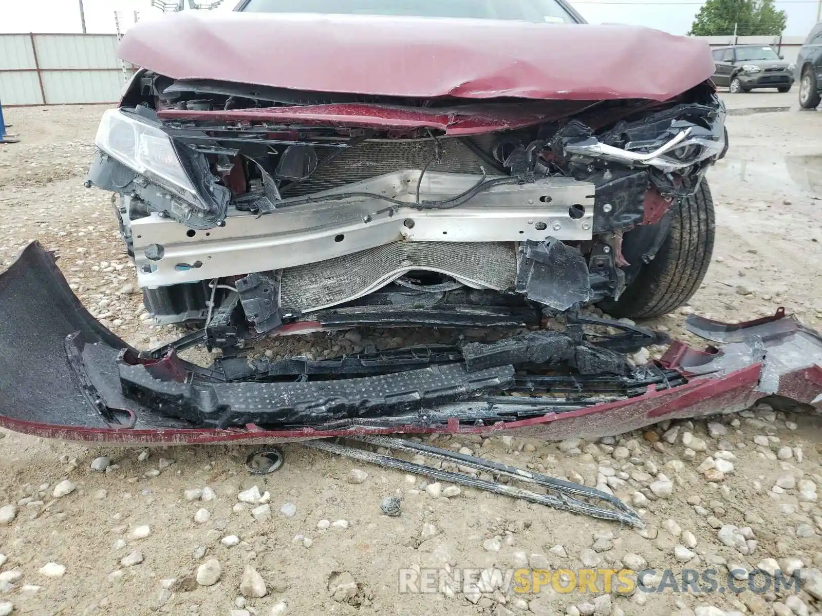 9 Photograph of a damaged car 4T1C11AK4MU530725 TOYOTA CAMRY 2021