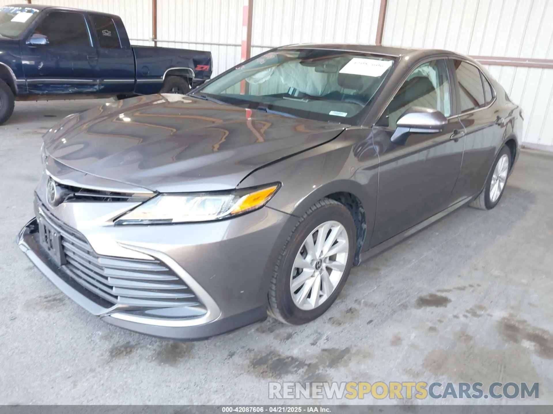 2 Photograph of a damaged car 4T1C11AK4MU532605 TOYOTA CAMRY 2021