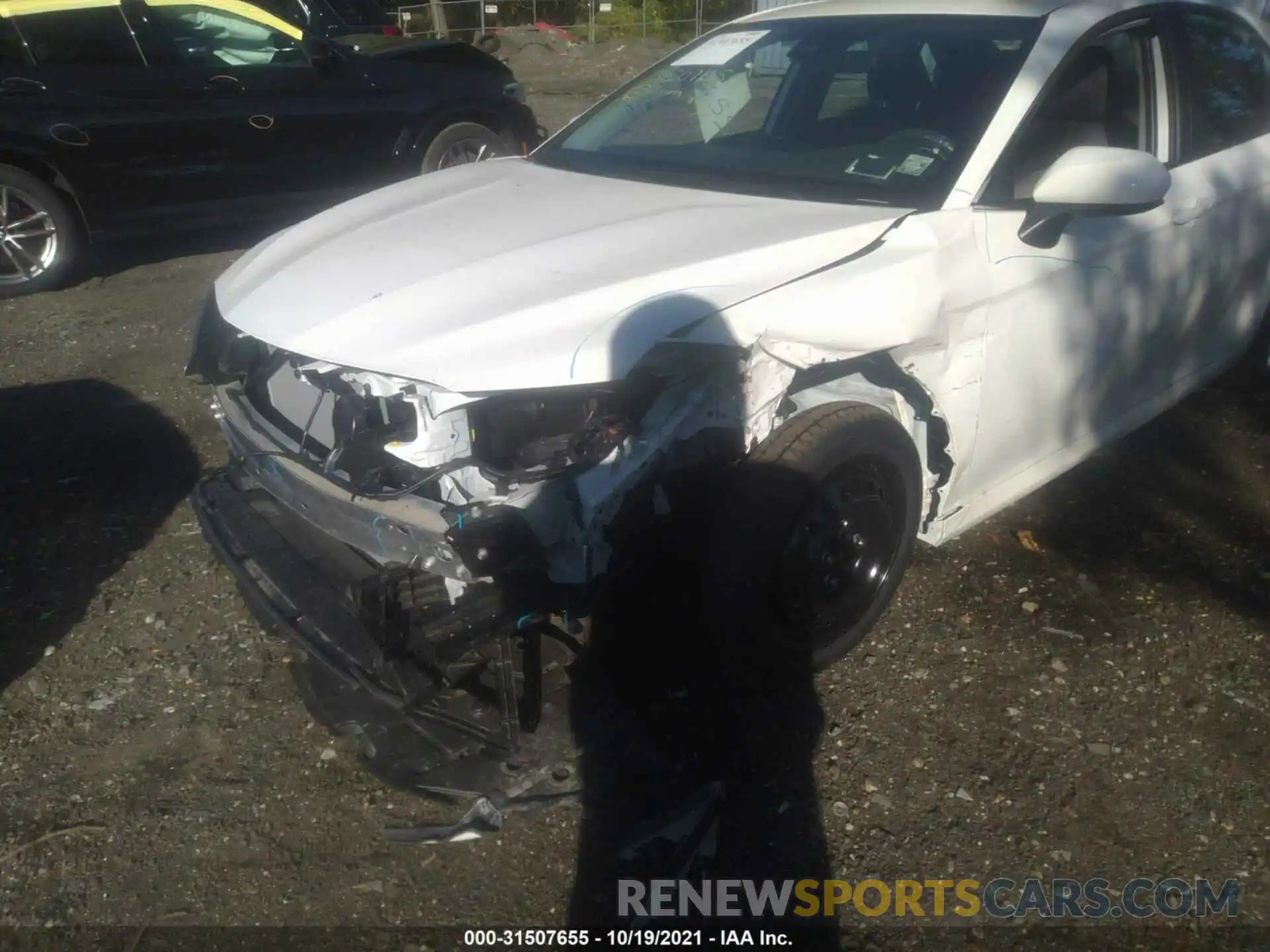 6 Photograph of a damaged car 4T1C11AK4MU572537 TOYOTA CAMRY 2021