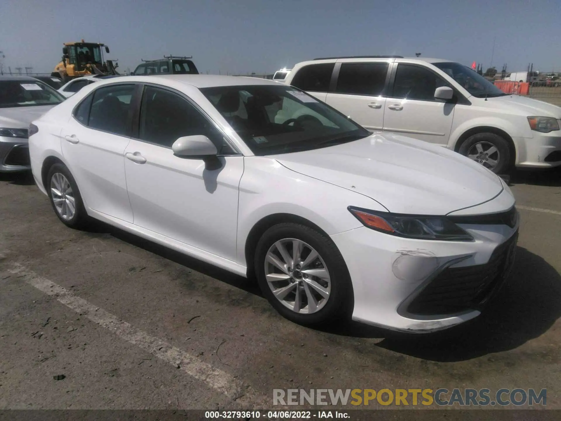 1 Photograph of a damaged car 4T1C11AK4MU575017 TOYOTA CAMRY 2021