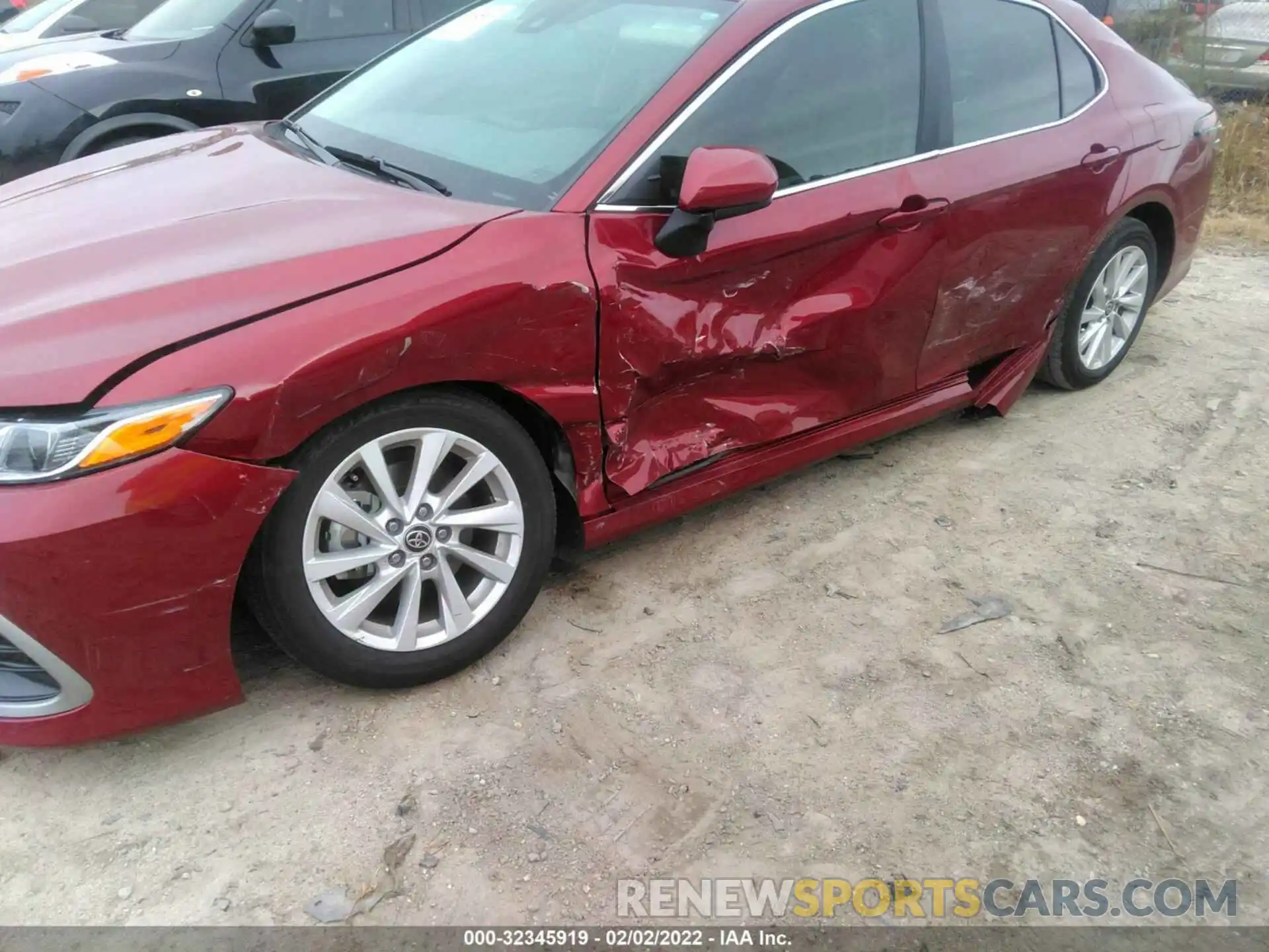 6 Photograph of a damaged car 4T1C11AK4MU575986 TOYOTA CAMRY 2021