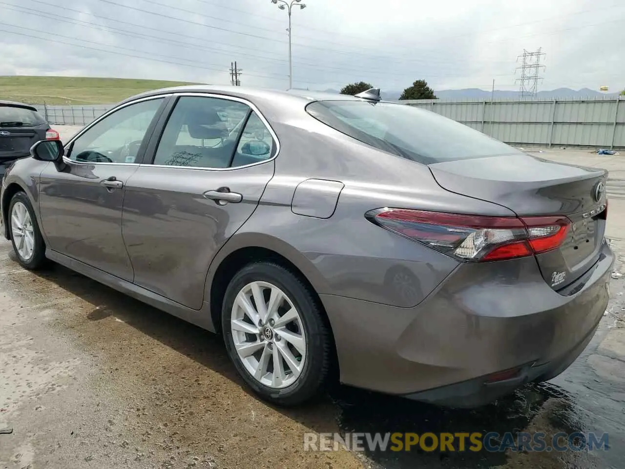 2 Photograph of a damaged car 4T1C11AK4MU579102 TOYOTA CAMRY 2021