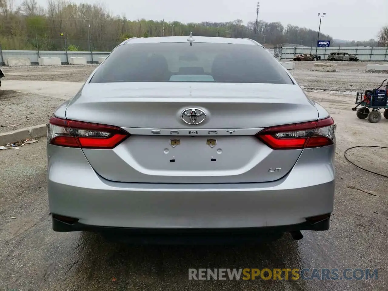 6 Photograph of a damaged car 4T1C11AK4MU593193 TOYOTA CAMRY 2021