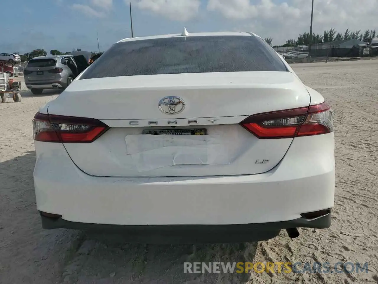 6 Photograph of a damaged car 4T1C11AK4MU598300 TOYOTA CAMRY 2021