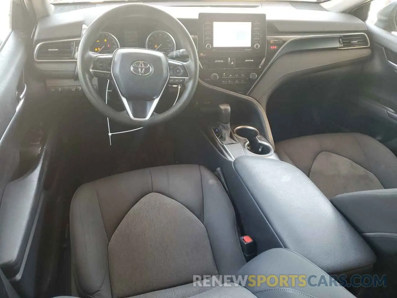 8 Photograph of a damaged car 4T1C11AK4MU614074 TOYOTA CAMRY 2021