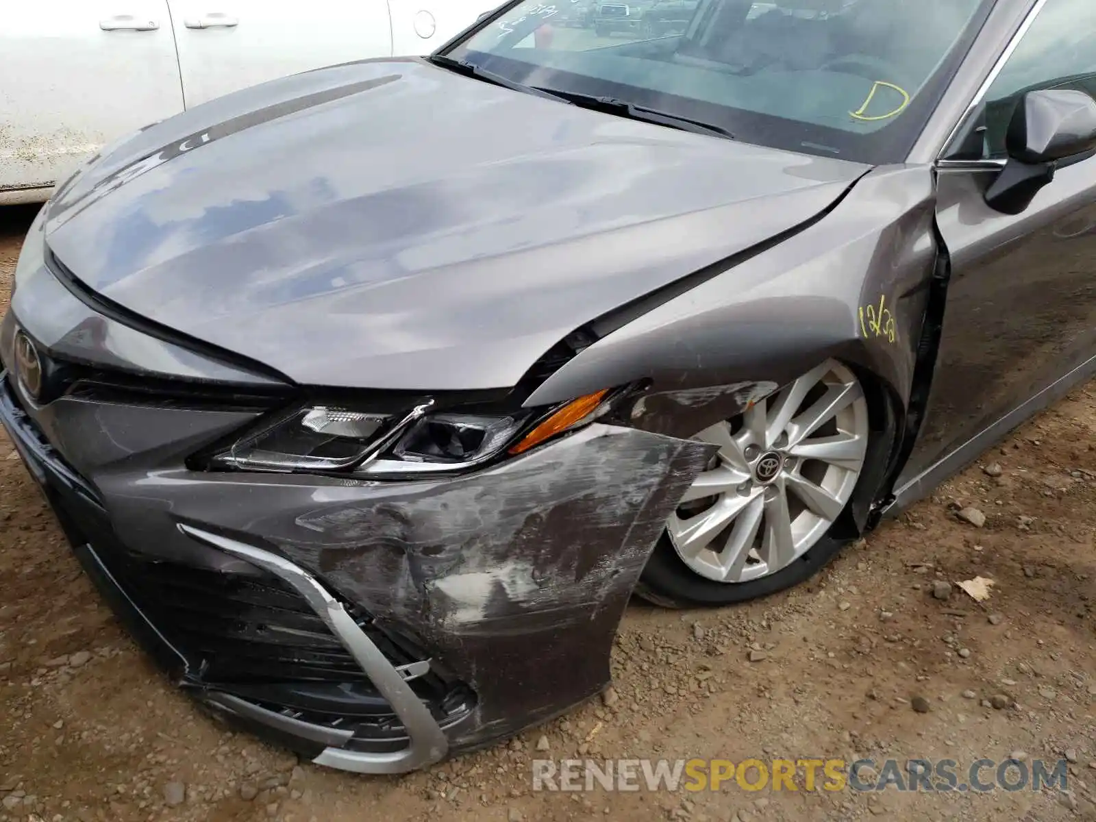 9 Photograph of a damaged car 4T1C11AK5MU441438 TOYOTA CAMRY 2021