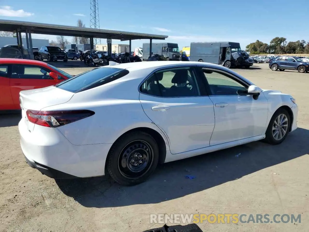 3 Photograph of a damaged car 4T1C11AK5MU549767 TOYOTA CAMRY 2021