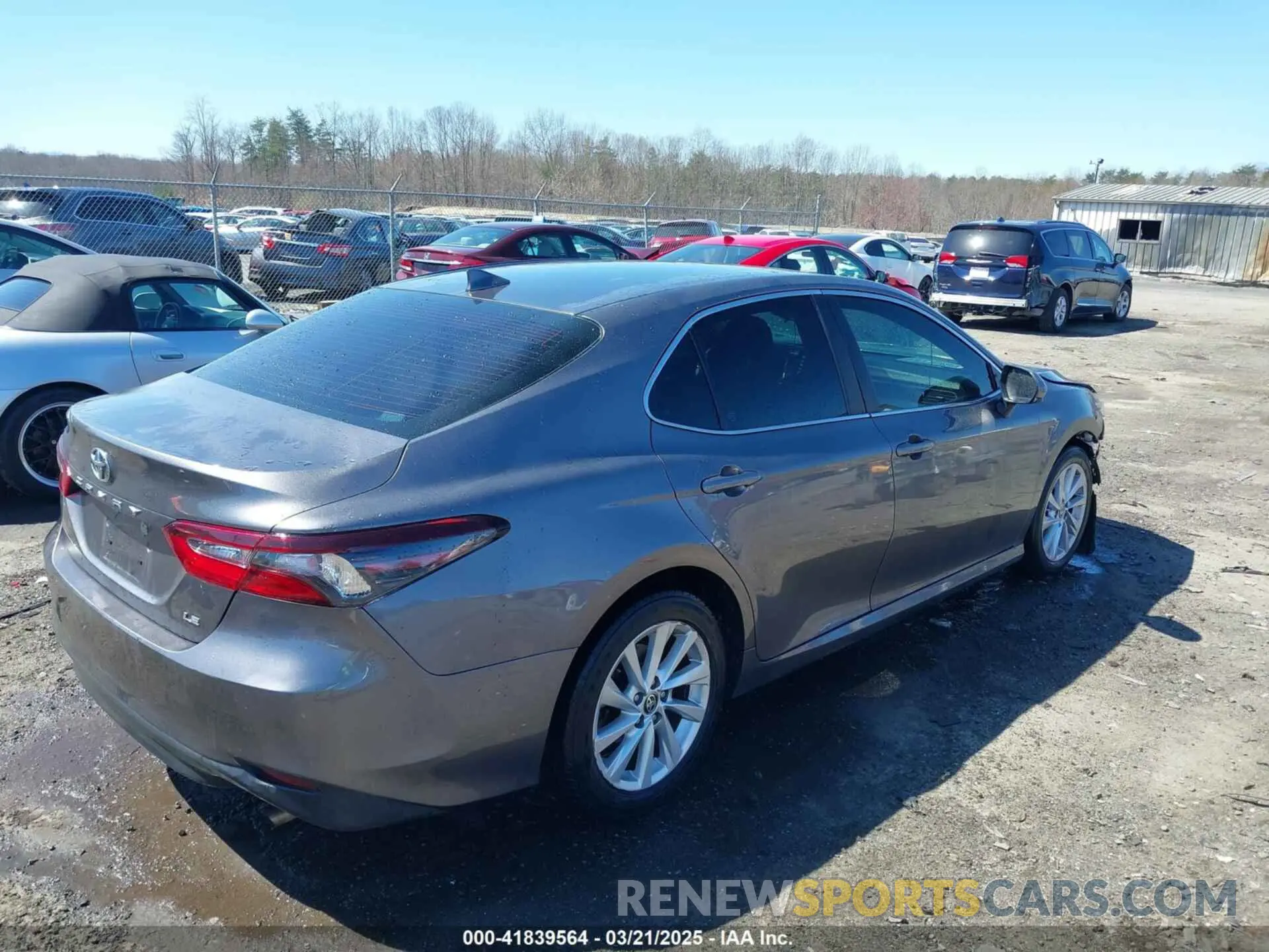 4 Photograph of a damaged car 4T1C11AK5MU563426 TOYOTA CAMRY 2021