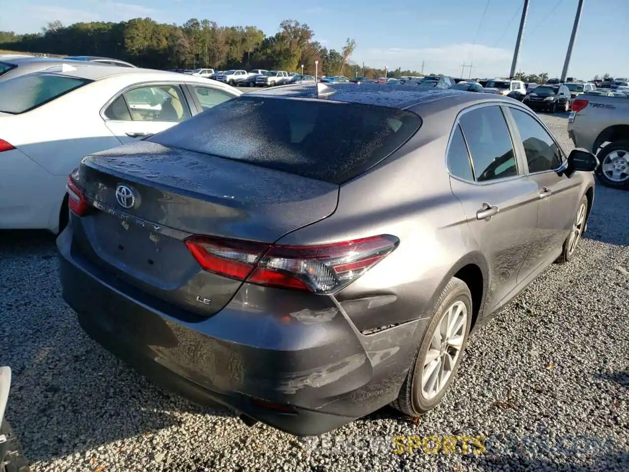 4 Photograph of a damaged car 4T1C11AK5MU565905 TOYOTA CAMRY 2021