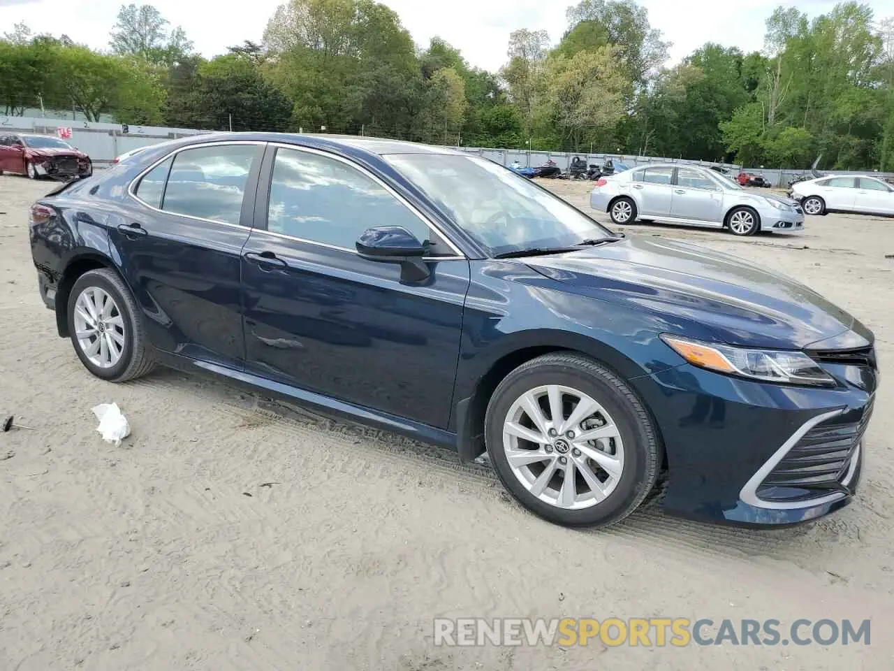 4 Photograph of a damaged car 4T1C11AK5MU571008 TOYOTA CAMRY 2021