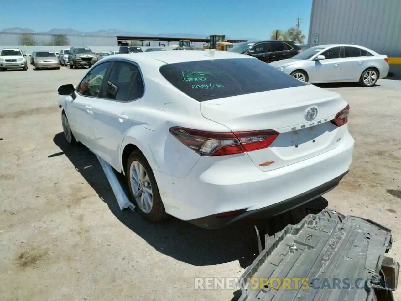 3 Photograph of a damaged car 4T1C11AK5MU596619 TOYOTA CAMRY 2021