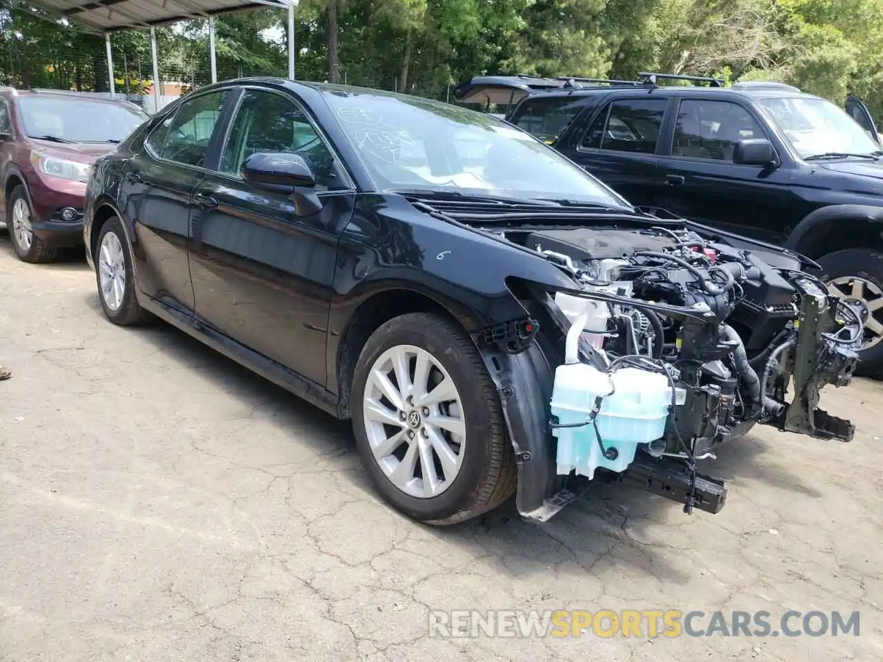 1 Photograph of a damaged car 4T1C11AK5MU602015 TOYOTA CAMRY 2021