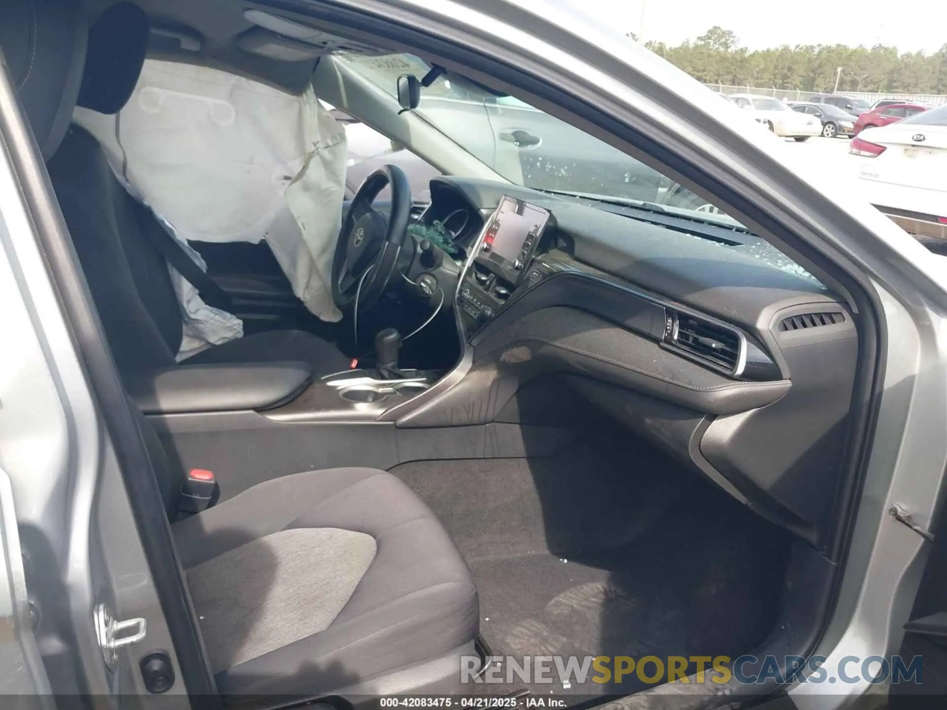 5 Photograph of a damaged car 4T1C11AK6MU443408 TOYOTA CAMRY 2021