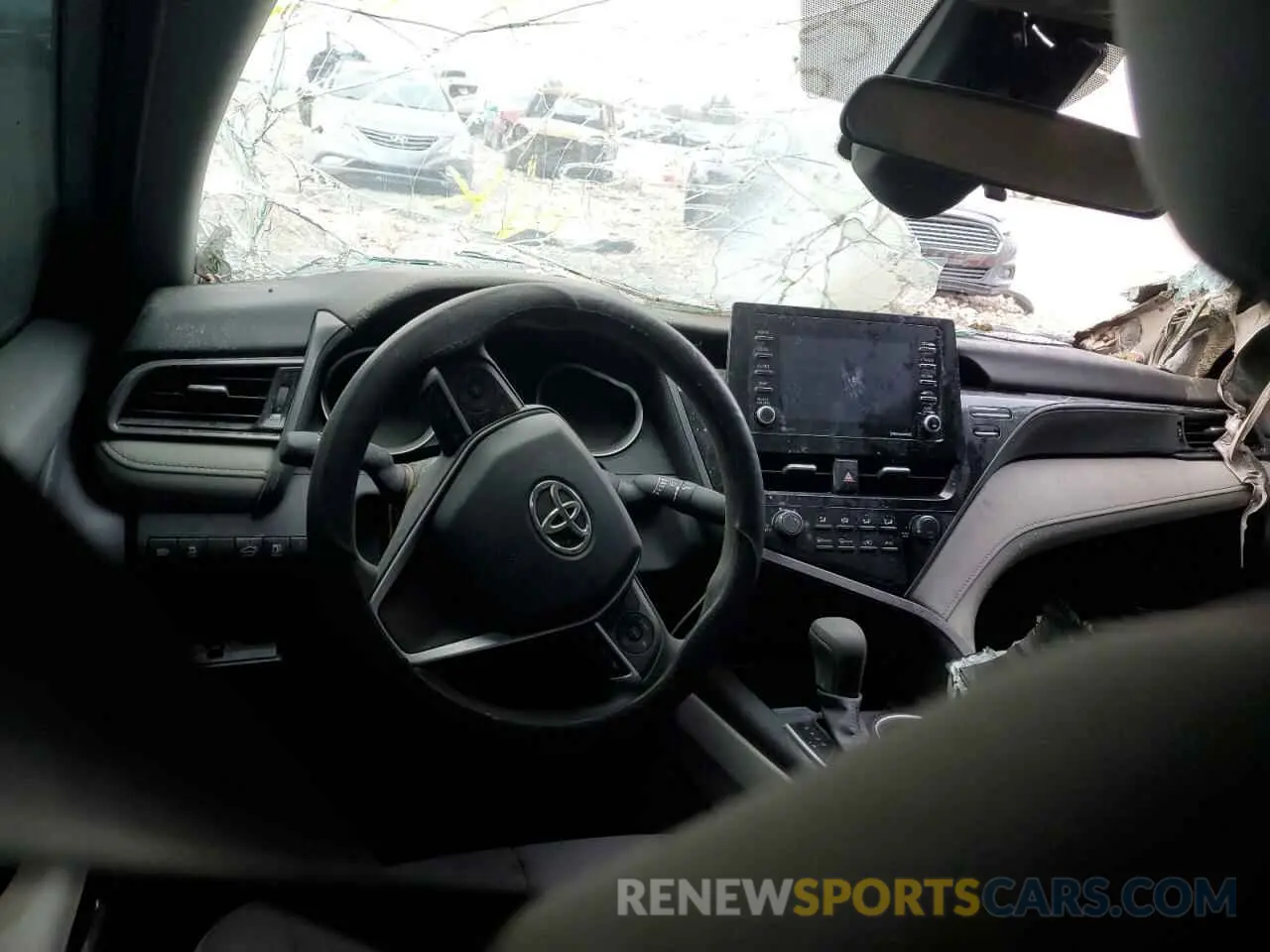 8 Photograph of a damaged car 4T1C11AK6MU453811 TOYOTA CAMRY 2021