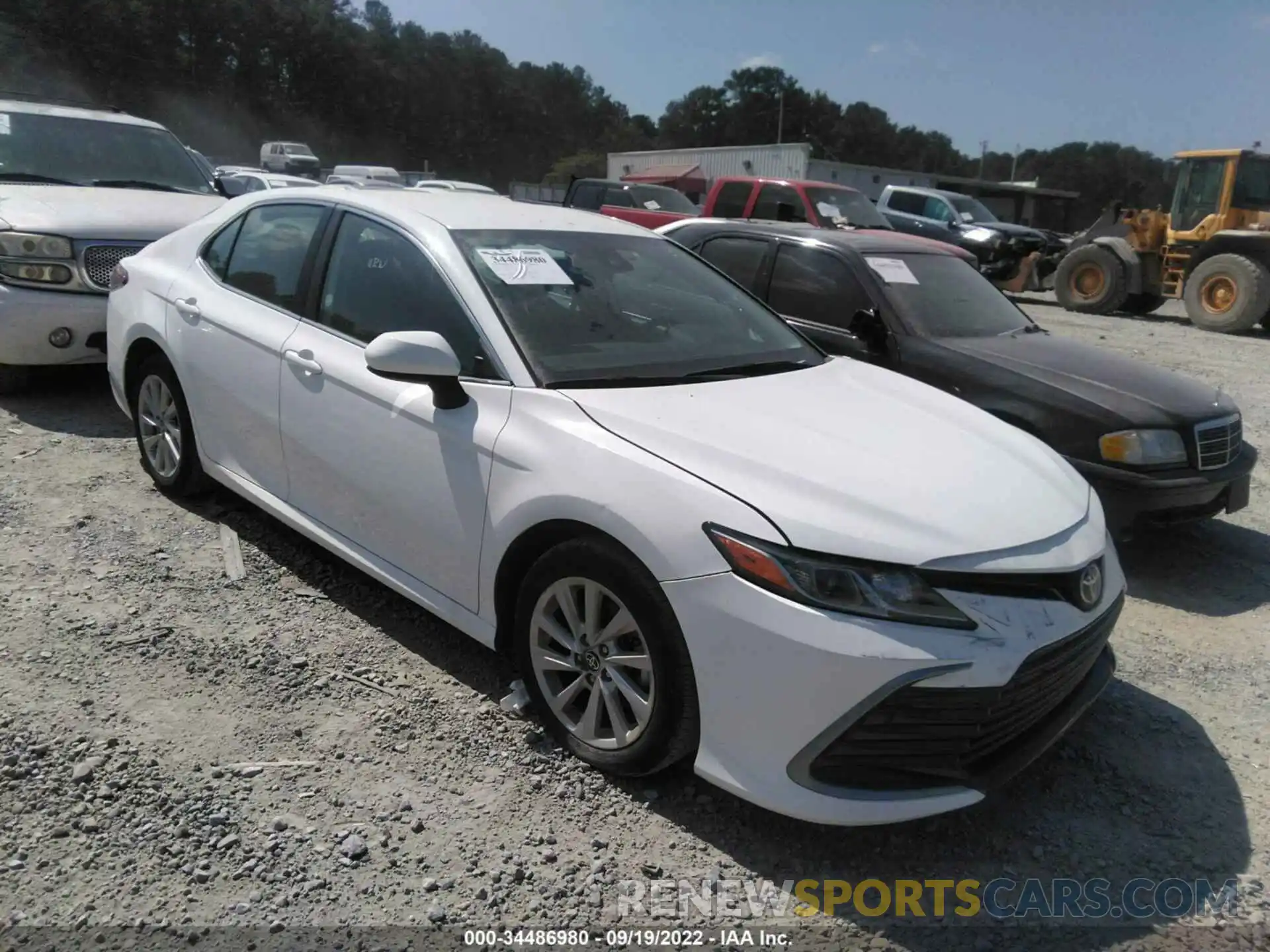 1 Photograph of a damaged car 4T1C11AK6MU454795 TOYOTA CAMRY 2021