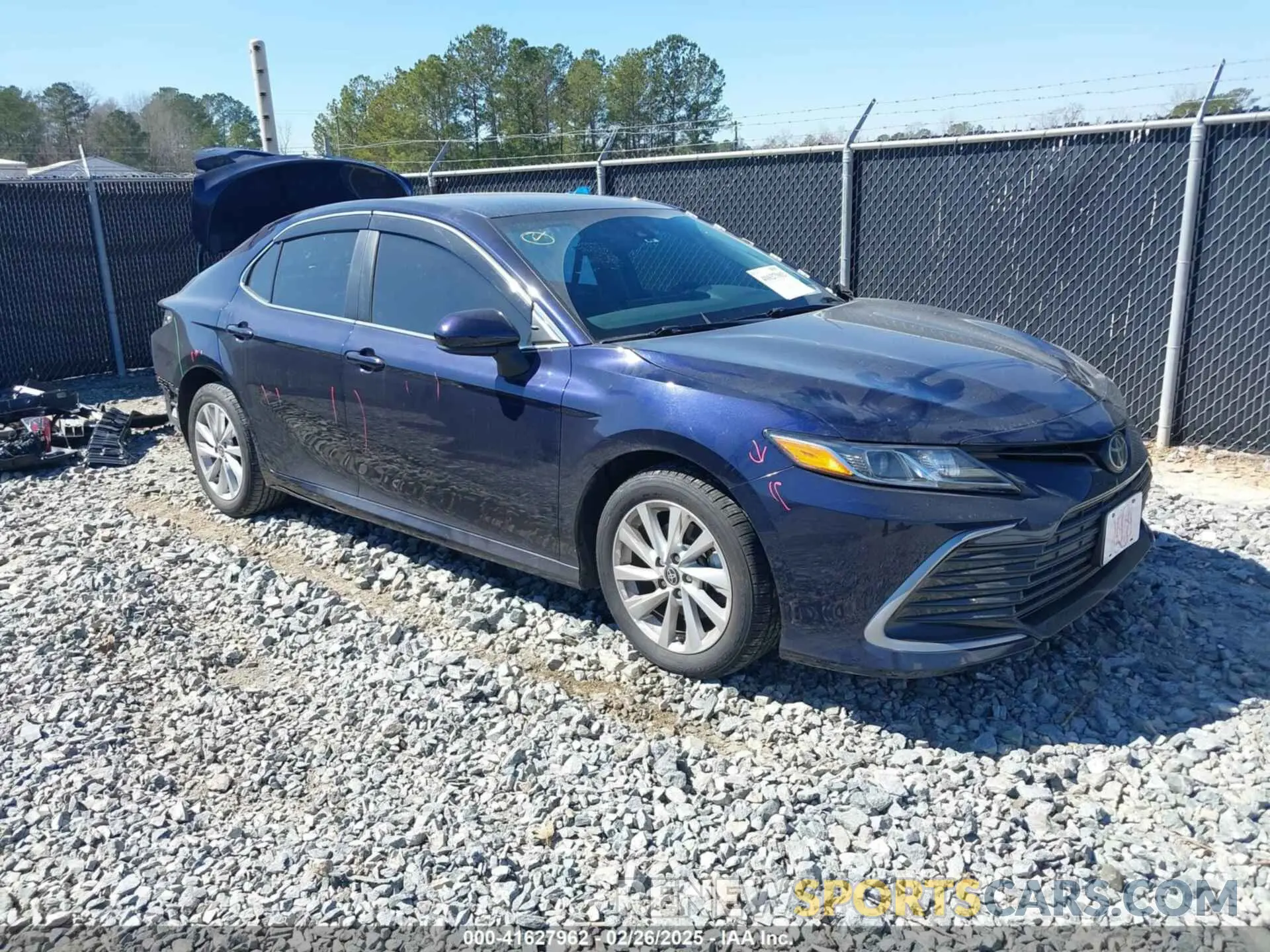 1 Photograph of a damaged car 4T1C11AK6MU458586 TOYOTA CAMRY 2021