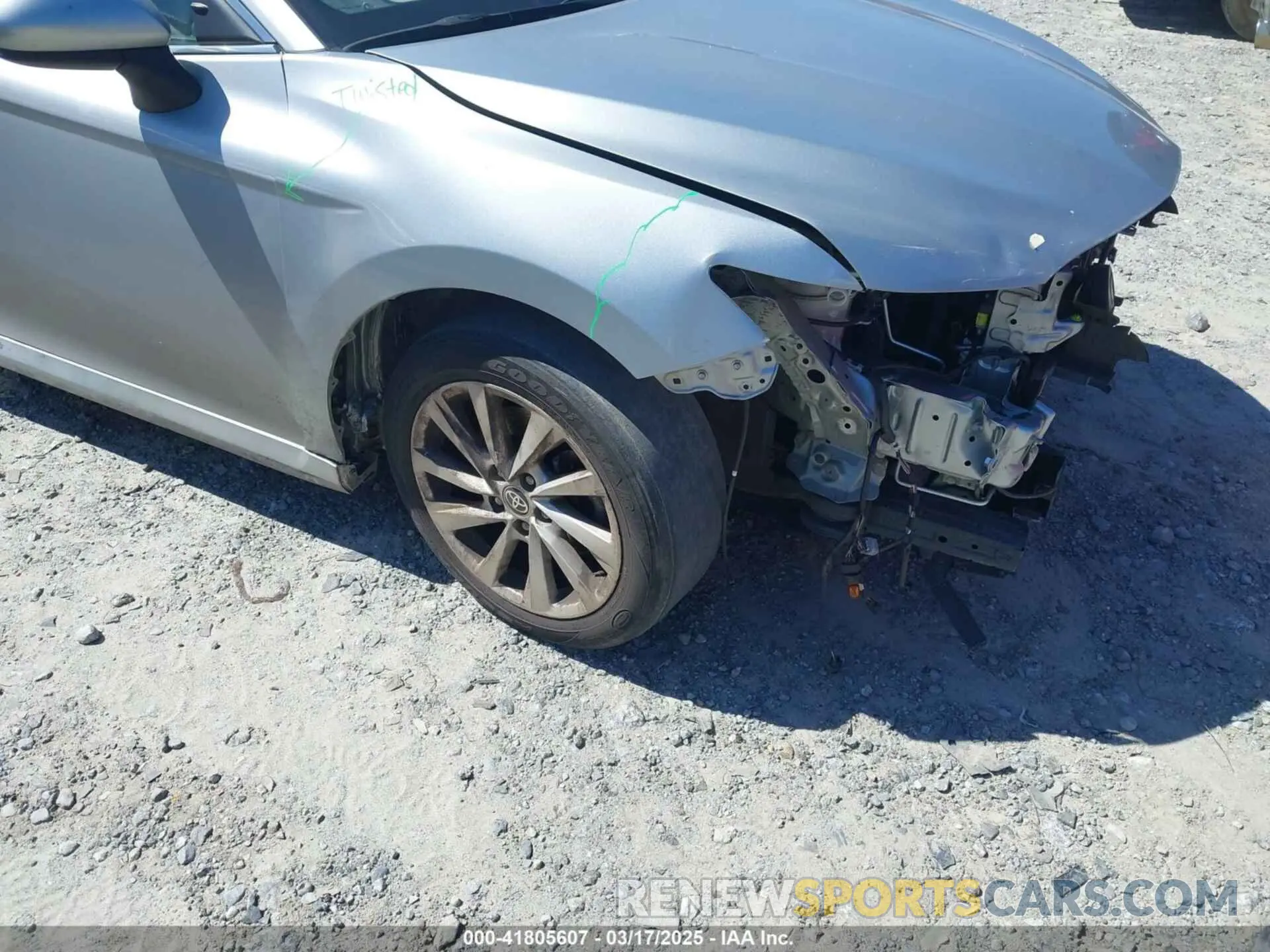 6 Photograph of a damaged car 4T1C11AK6MU466042 TOYOTA CAMRY 2021