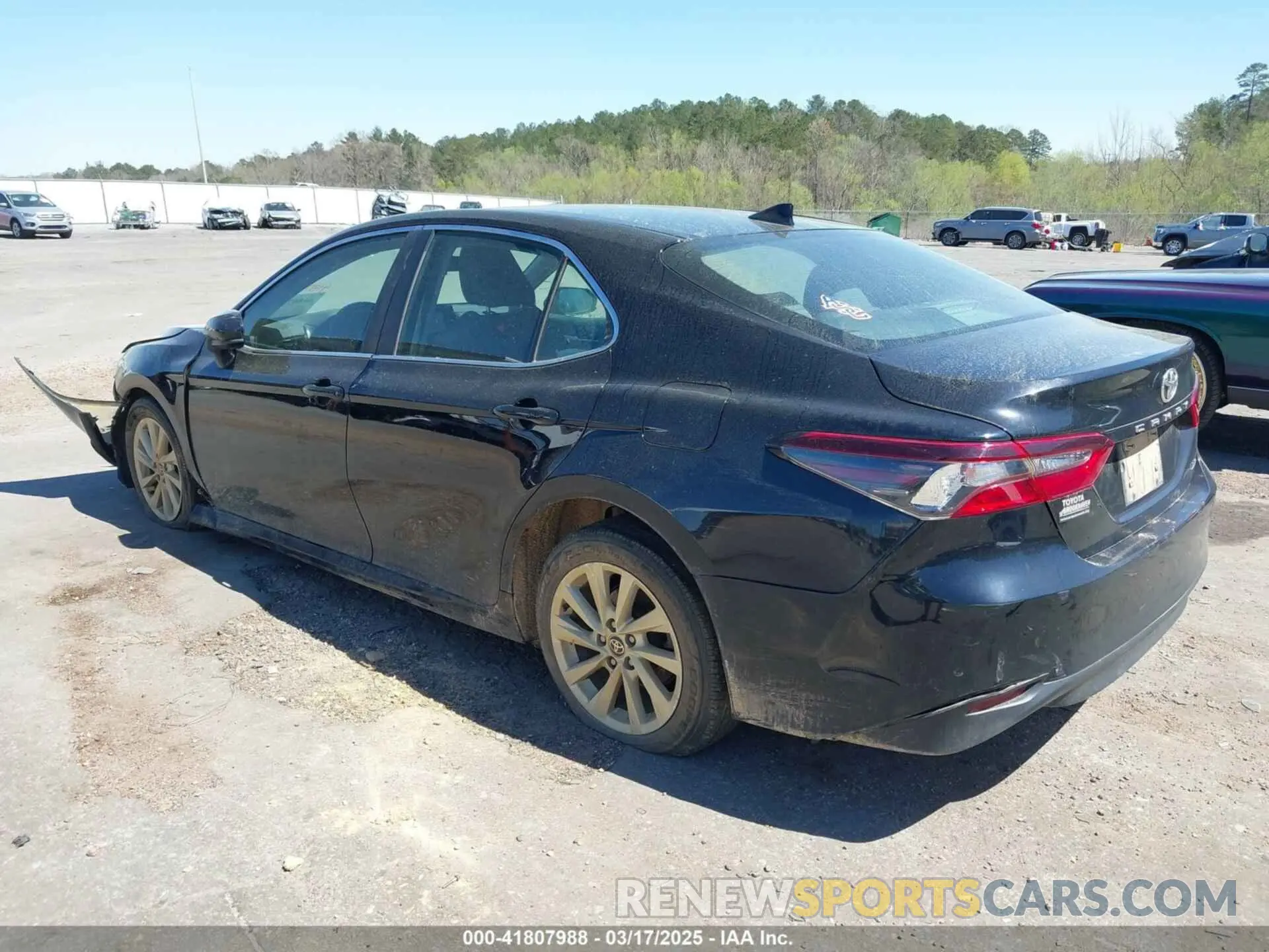 3 Photograph of a damaged car 4T1C11AK6MU514364 TOYOTA CAMRY 2021
