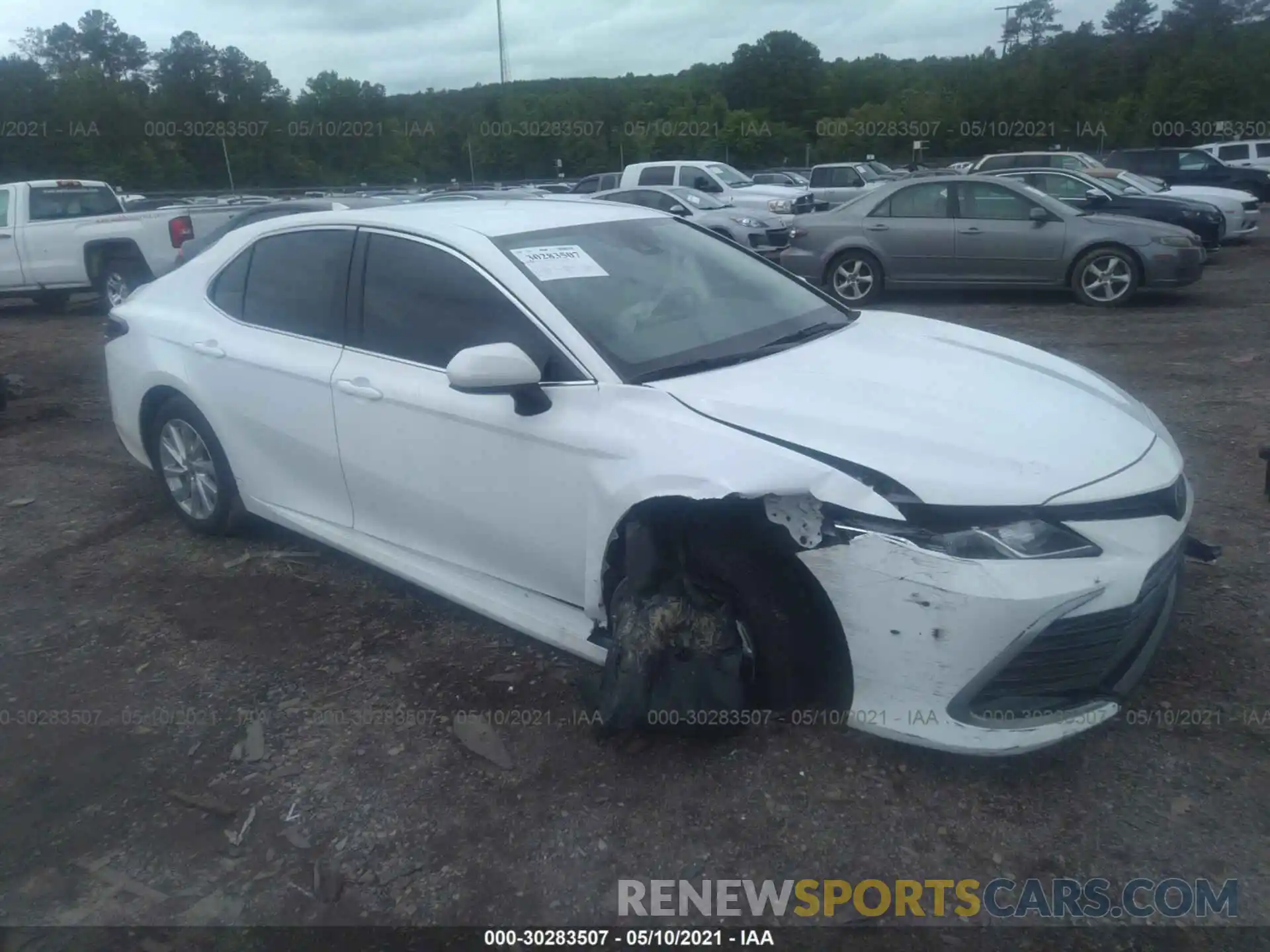 1 Photograph of a damaged car 4T1C11AK6MU527888 TOYOTA CAMRY 2021