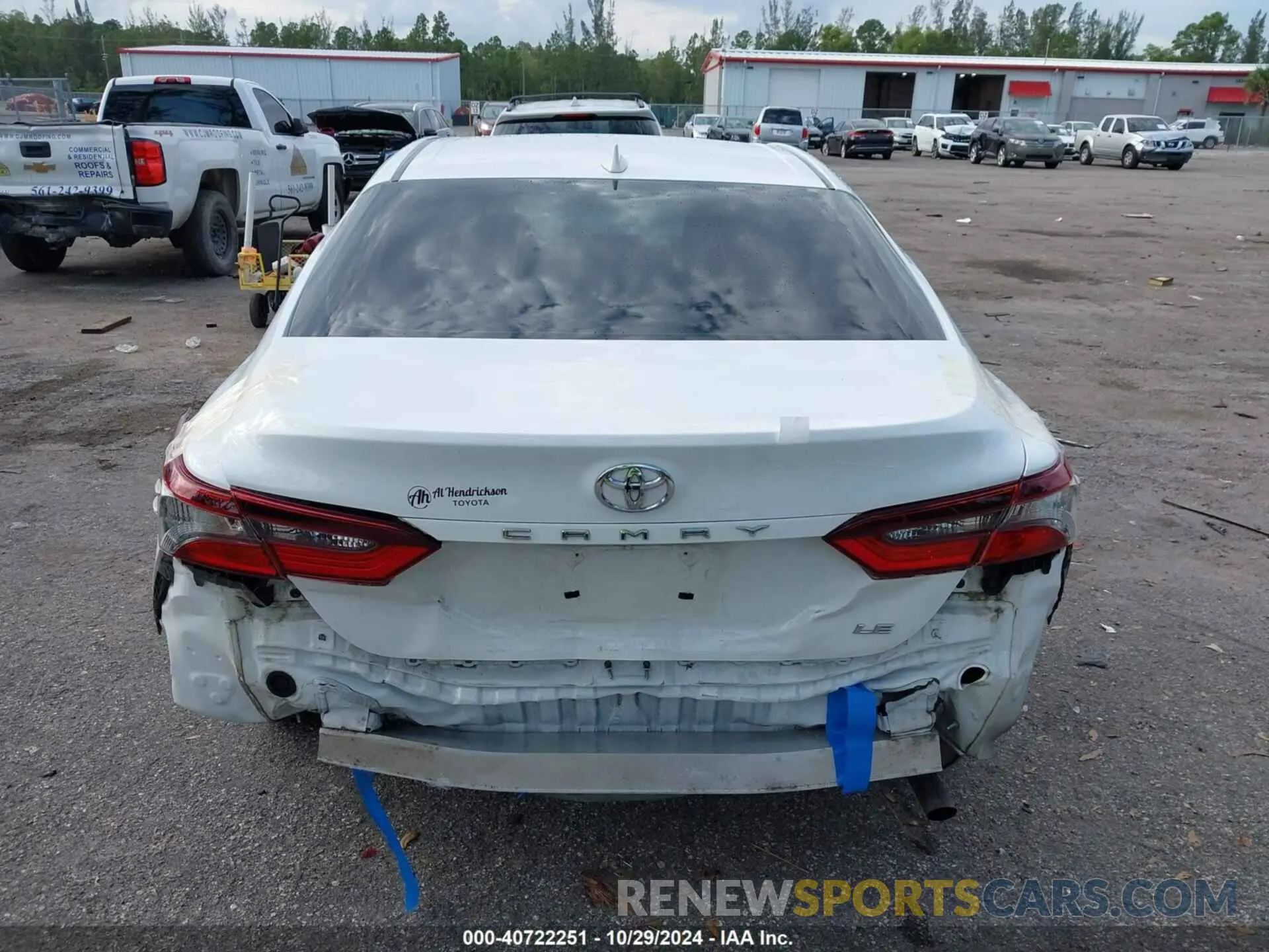 16 Photograph of a damaged car 4T1C11AK6MU544920 TOYOTA CAMRY 2021