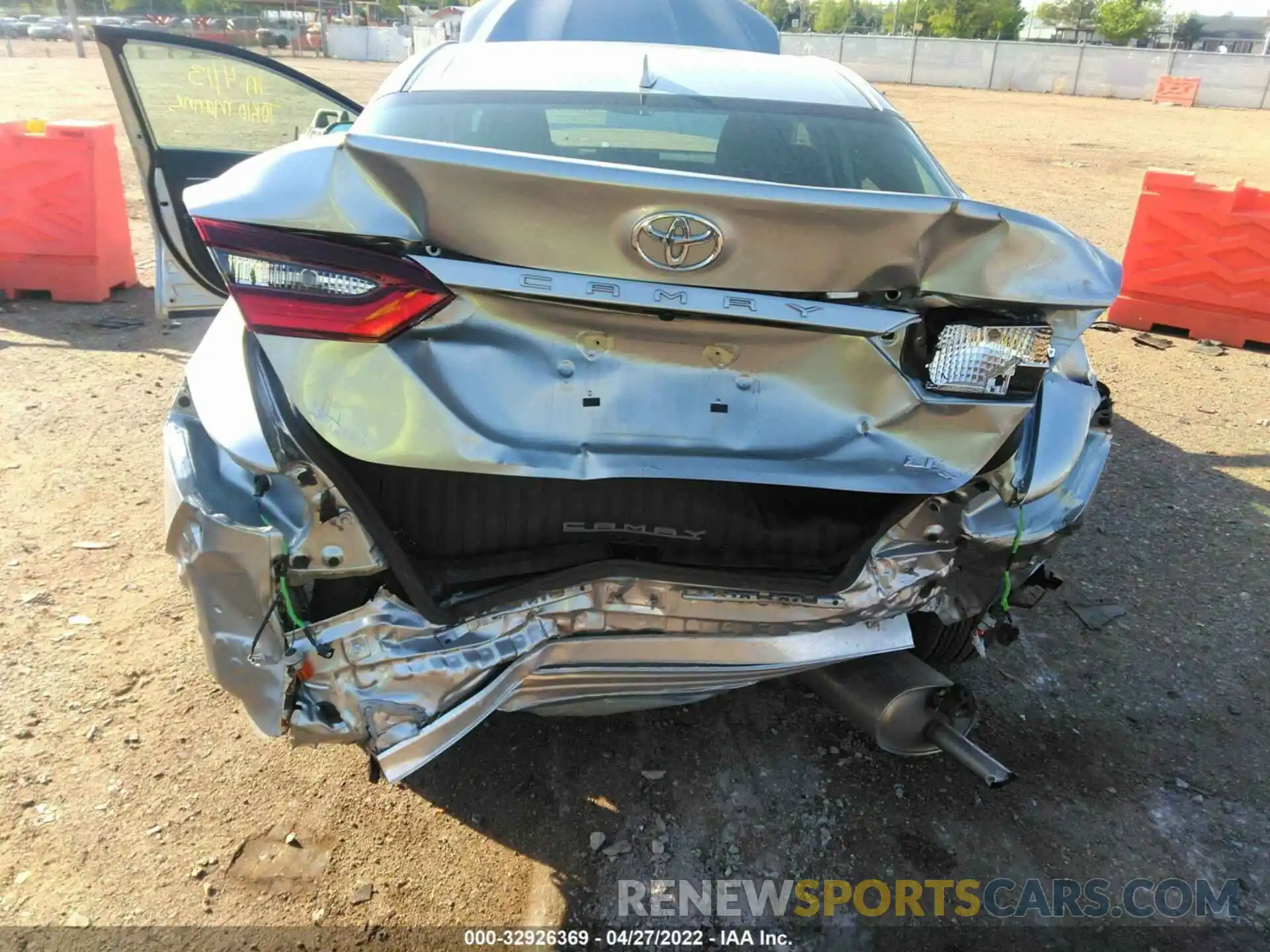 6 Photograph of a damaged car 4T1C11AK6MU545081 TOYOTA CAMRY 2021