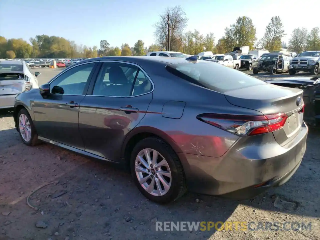 2 Photograph of a damaged car 4T1C11AK6MU565489 TOYOTA CAMRY 2021