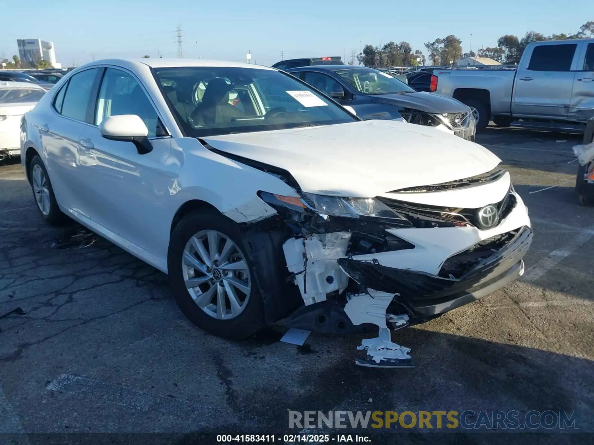 1 Photograph of a damaged car 4T1C11AK6MU589470 TOYOTA CAMRY 2021