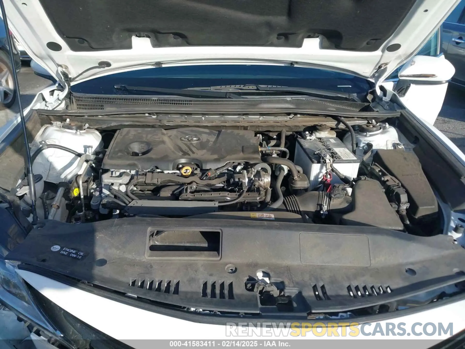 10 Photograph of a damaged car 4T1C11AK6MU589470 TOYOTA CAMRY 2021
