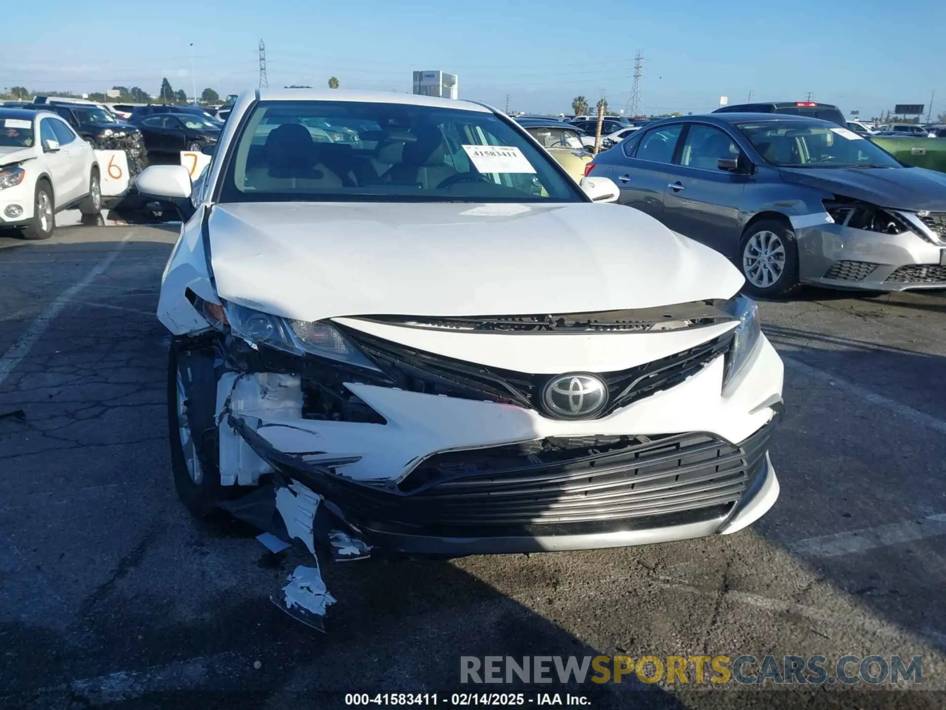 12 Photograph of a damaged car 4T1C11AK6MU589470 TOYOTA CAMRY 2021