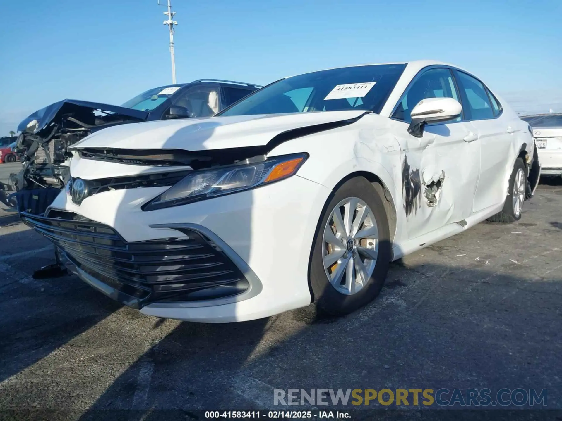 2 Photograph of a damaged car 4T1C11AK6MU589470 TOYOTA CAMRY 2021