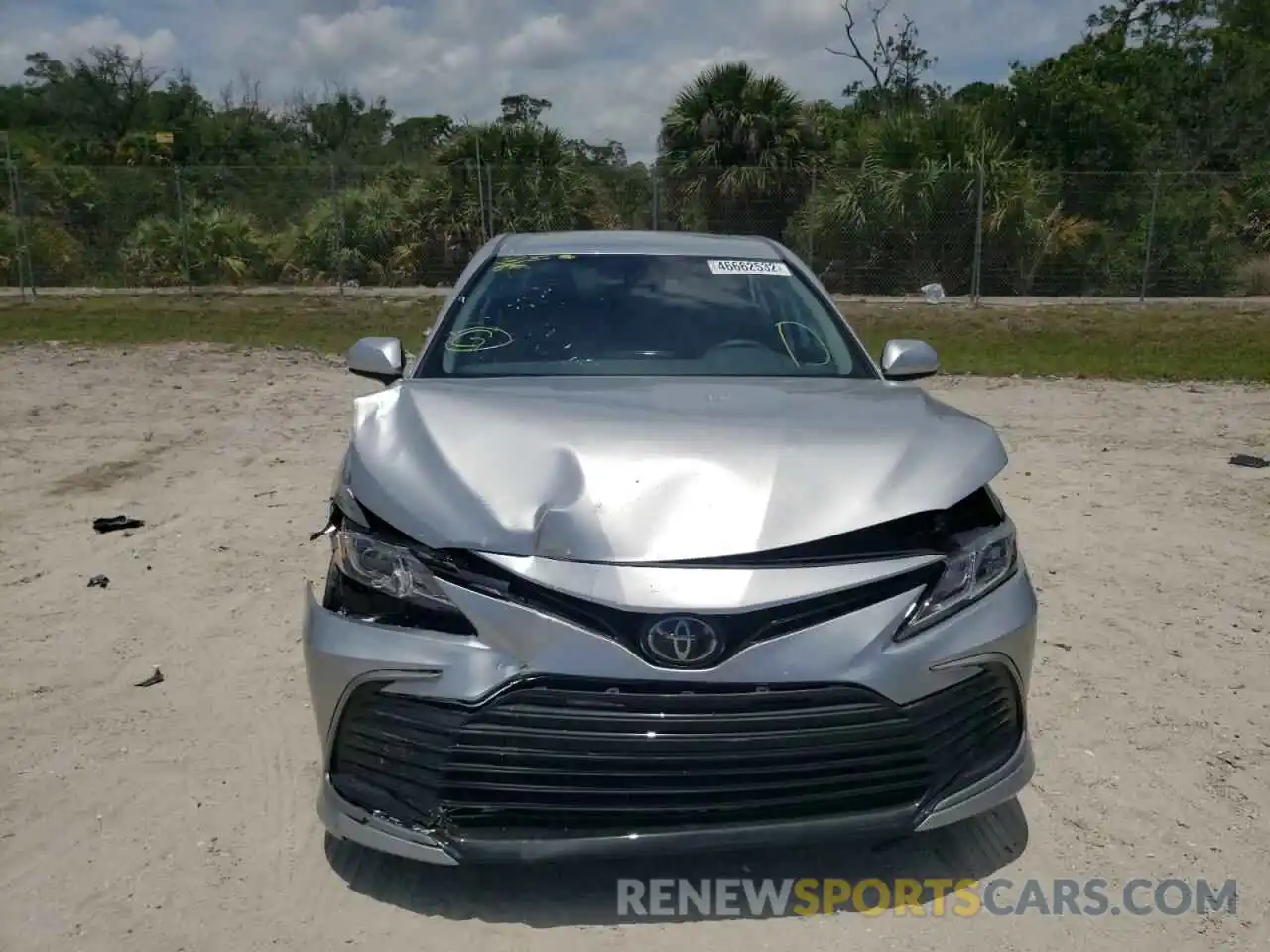 9 Photograph of a damaged car 4T1C11AK6MU604730 TOYOTA CAMRY 2021