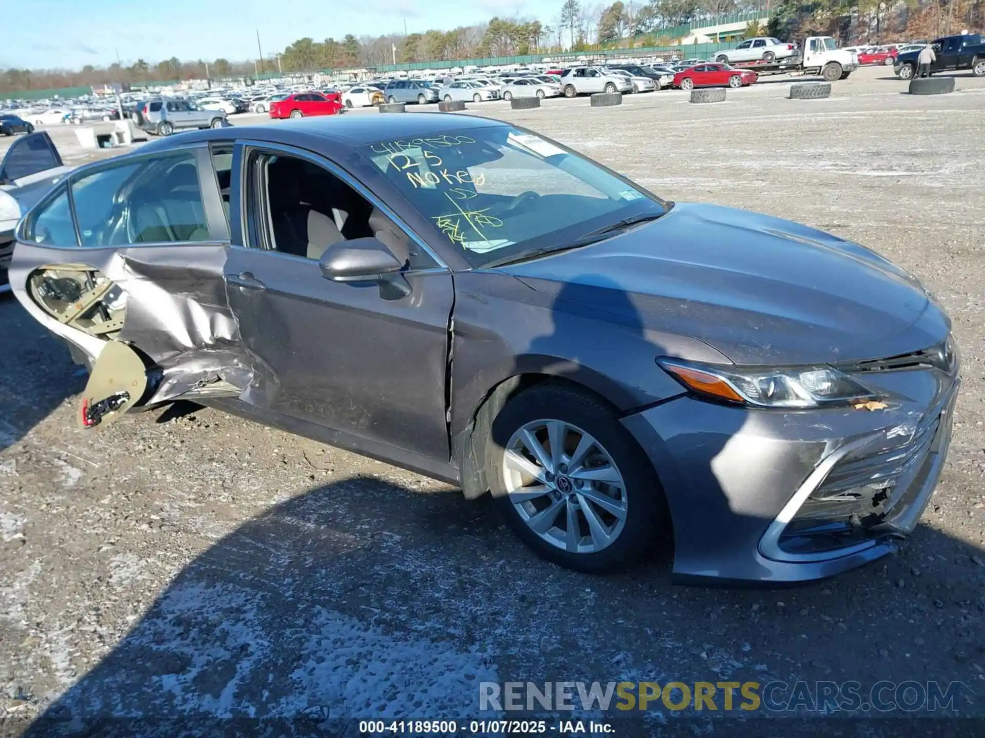 13 Photograph of a damaged car 4T1C11AK6MU616117 TOYOTA CAMRY 2021