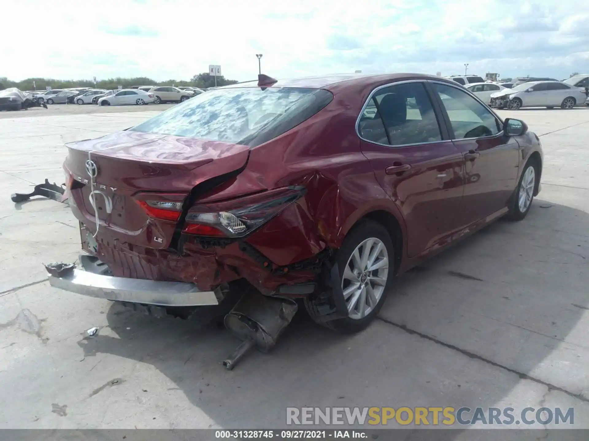 4 Photograph of a damaged car 4T1C11AK7MU437343 TOYOTA CAMRY 2021