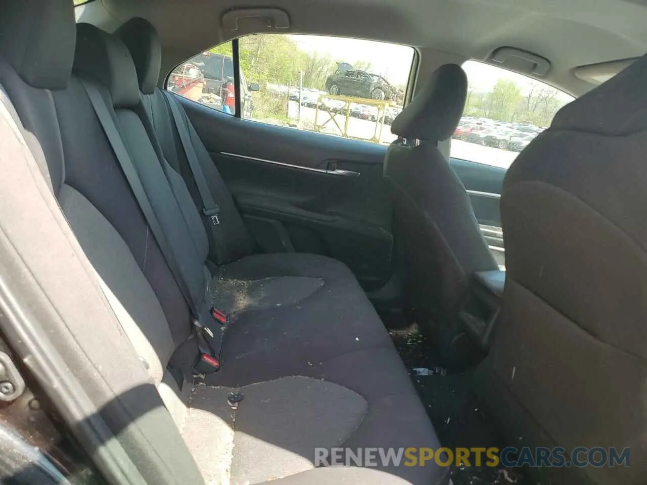 10 Photograph of a damaged car 4T1C11AK7MU447712 TOYOTA CAMRY 2021