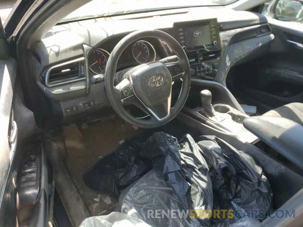 8 Photograph of a damaged car 4T1C11AK7MU447712 TOYOTA CAMRY 2021