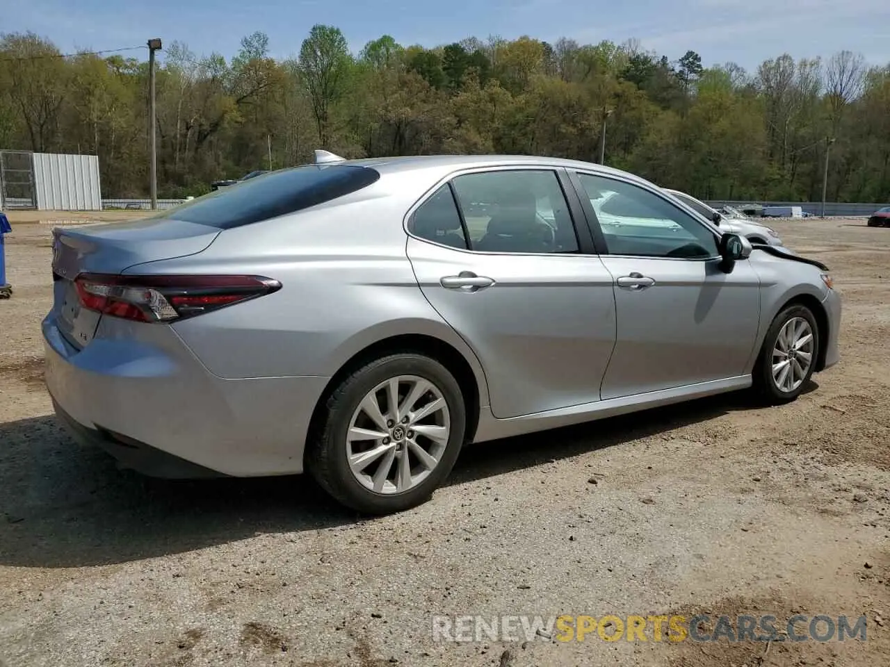 3 Photograph of a damaged car 4T1C11AK7MU458368 TOYOTA CAMRY 2021