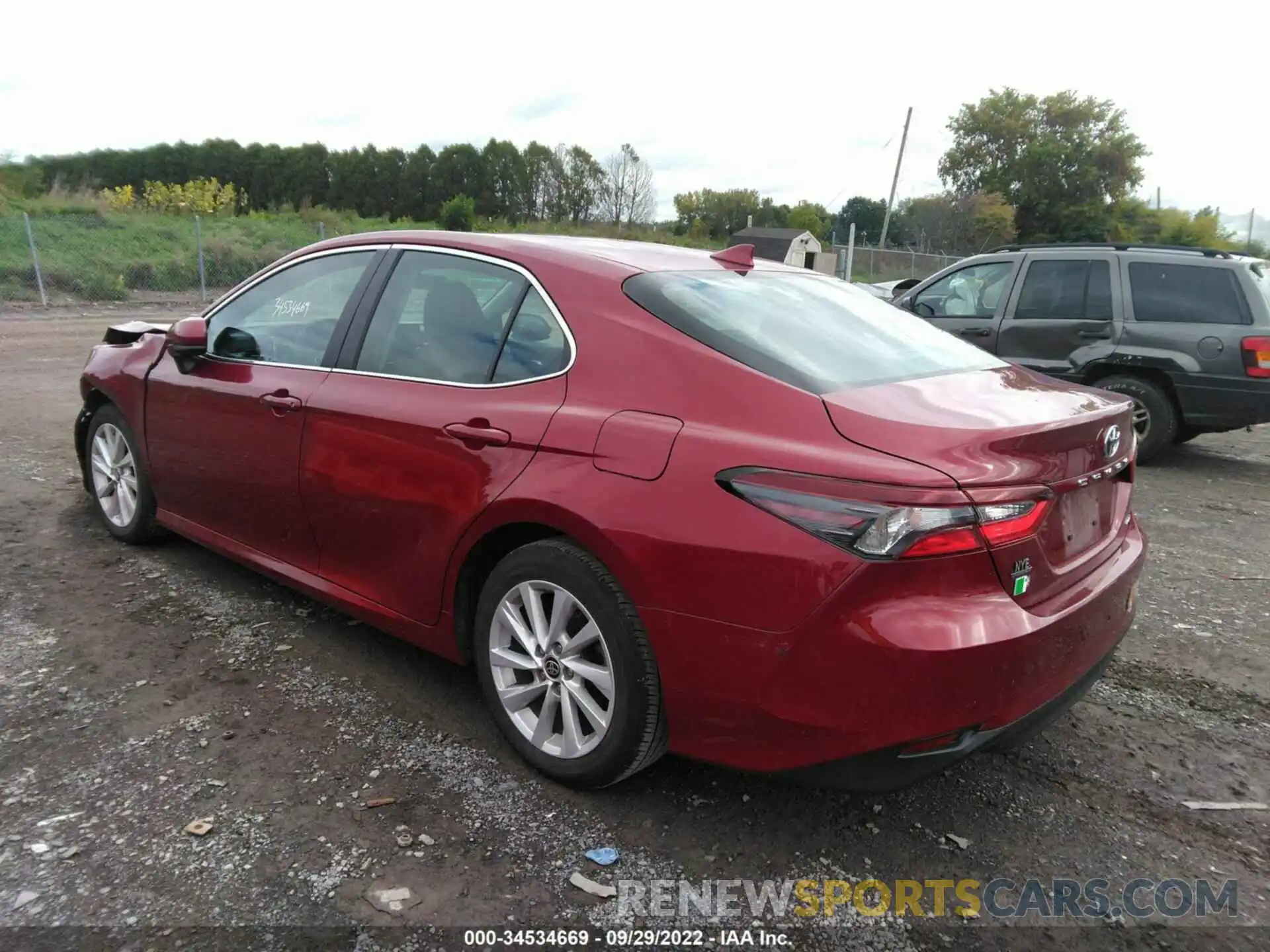 3 Photograph of a damaged car 4T1C11AK7MU512624 TOYOTA CAMRY 2021