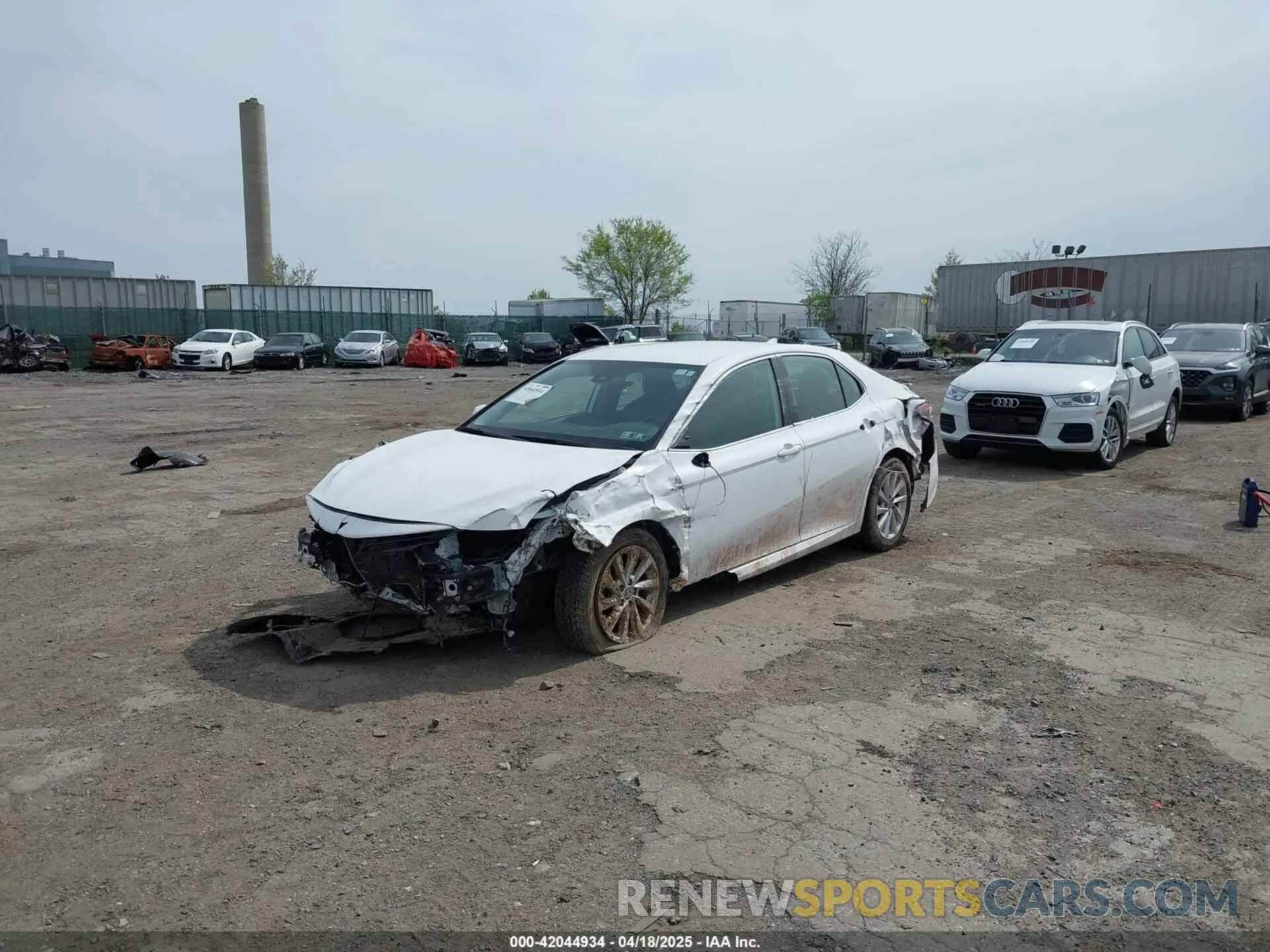 2 Photograph of a damaged car 4T1C11AK7MU515359 TOYOTA CAMRY 2021