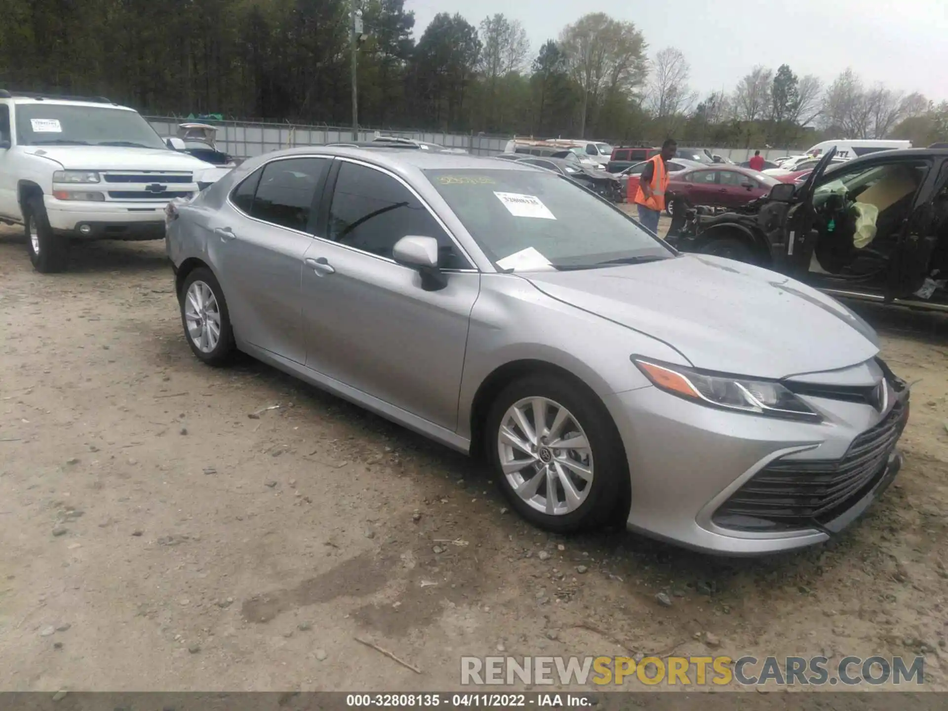 1 Photograph of a damaged car 4T1C11AK7MU548961 TOYOTA CAMRY 2021