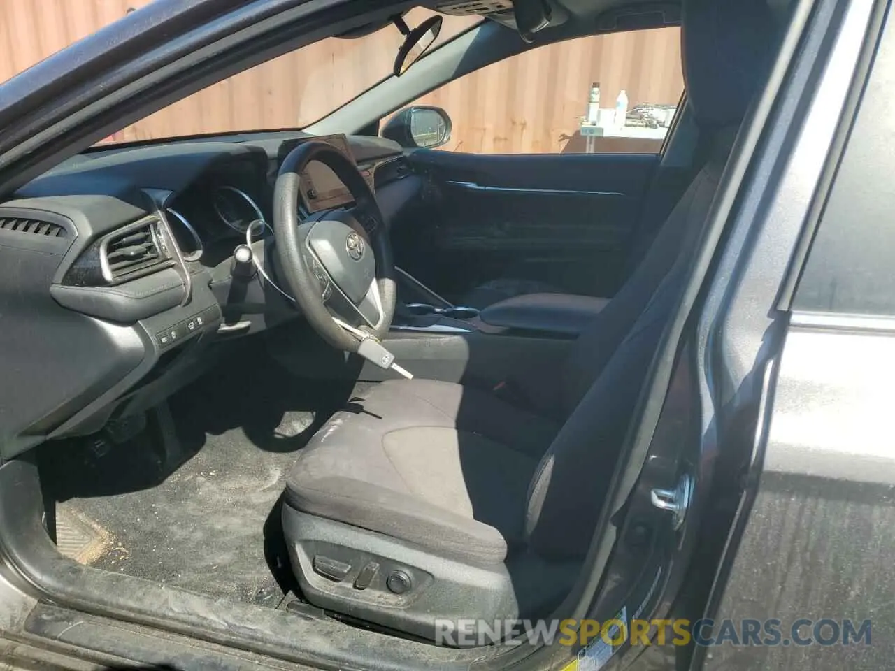 7 Photograph of a damaged car 4T1C11AK7MU575335 TOYOTA CAMRY 2021