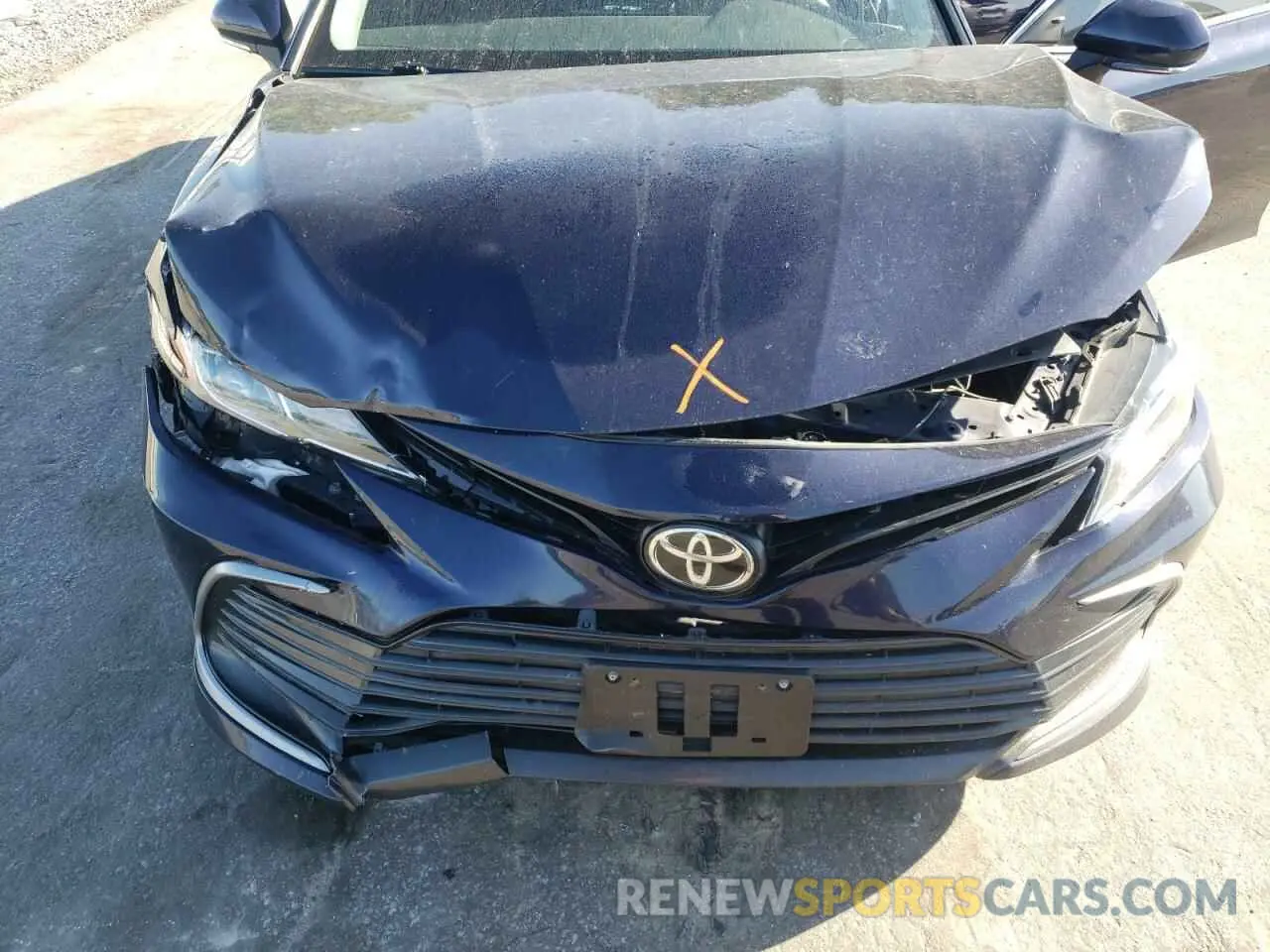 11 Photograph of a damaged car 4T1C11AK7MU589672 TOYOTA CAMRY 2021