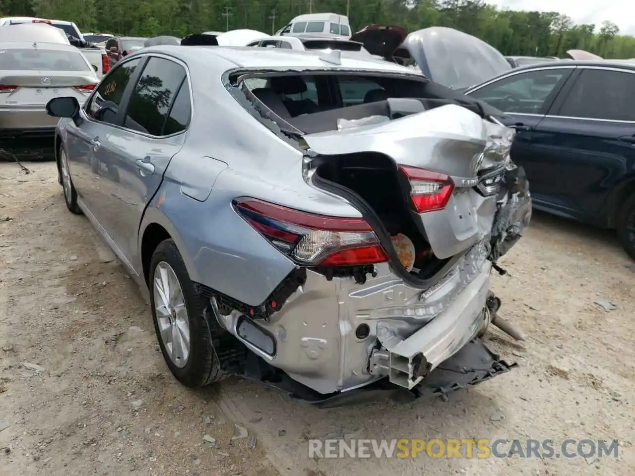 3 Photograph of a damaged car 4T1C11AK7MU614280 TOYOTA CAMRY 2021