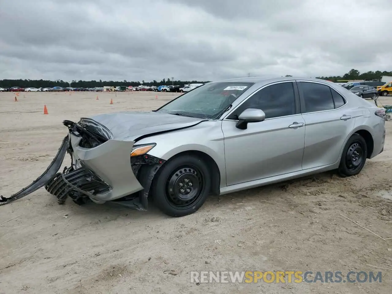 1 Photograph of a damaged car 4T1C11AK8MU409230 TOYOTA CAMRY 2021