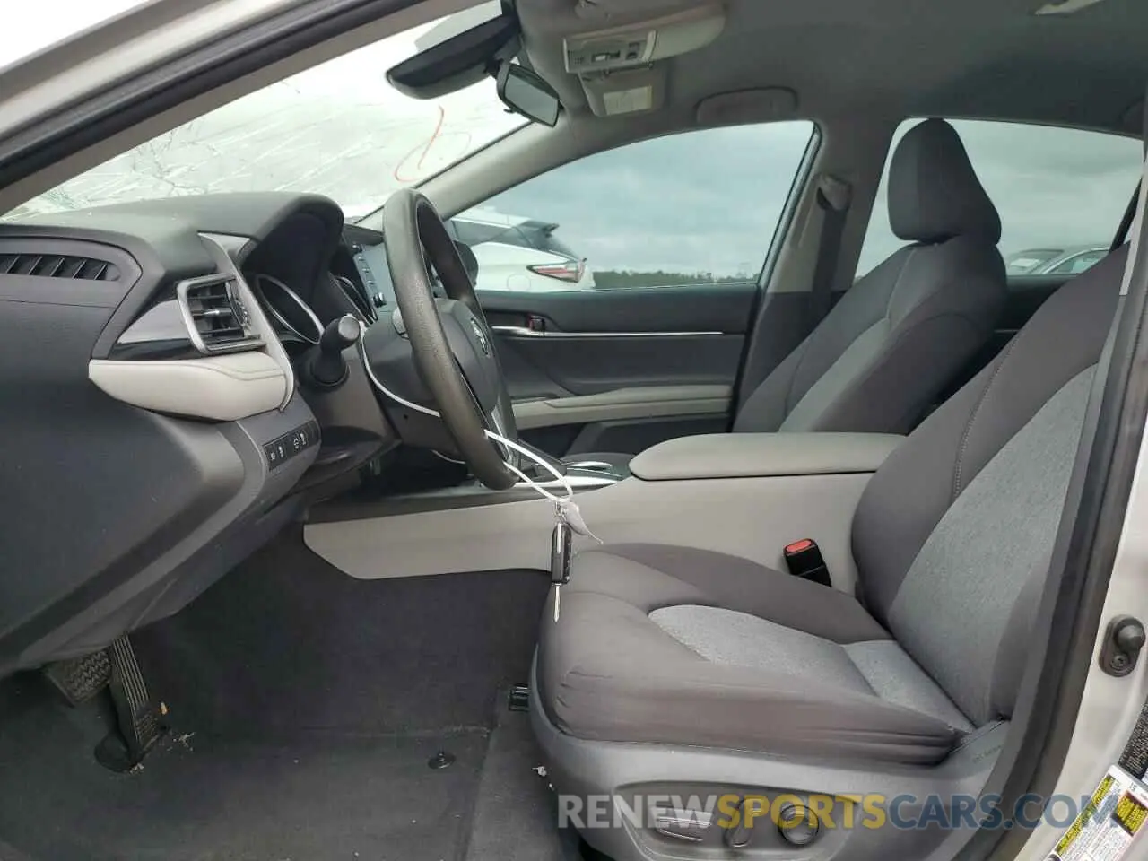 7 Photograph of a damaged car 4T1C11AK8MU409230 TOYOTA CAMRY 2021