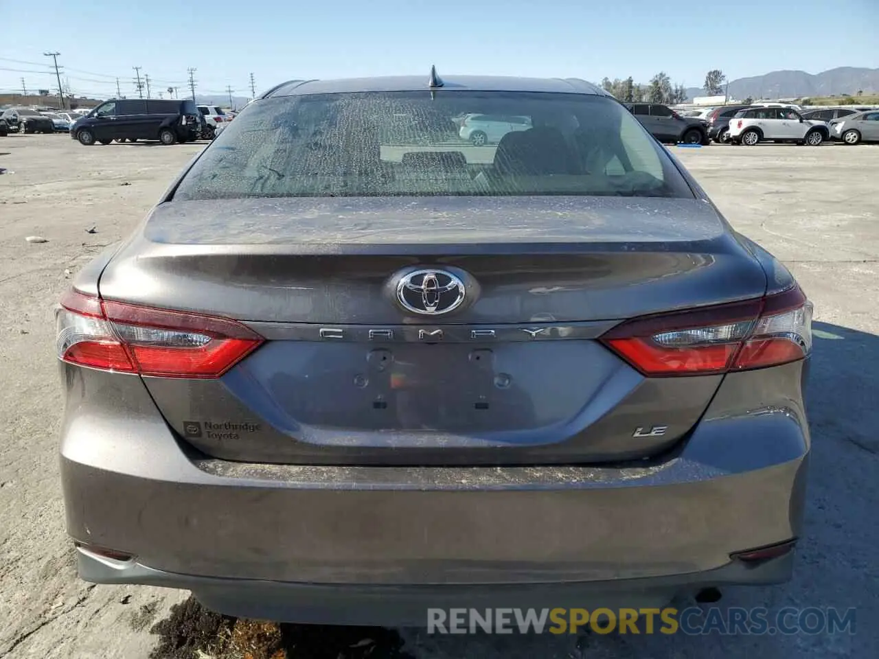 6 Photograph of a damaged car 4T1C11AK8MU417067 TOYOTA CAMRY 2021