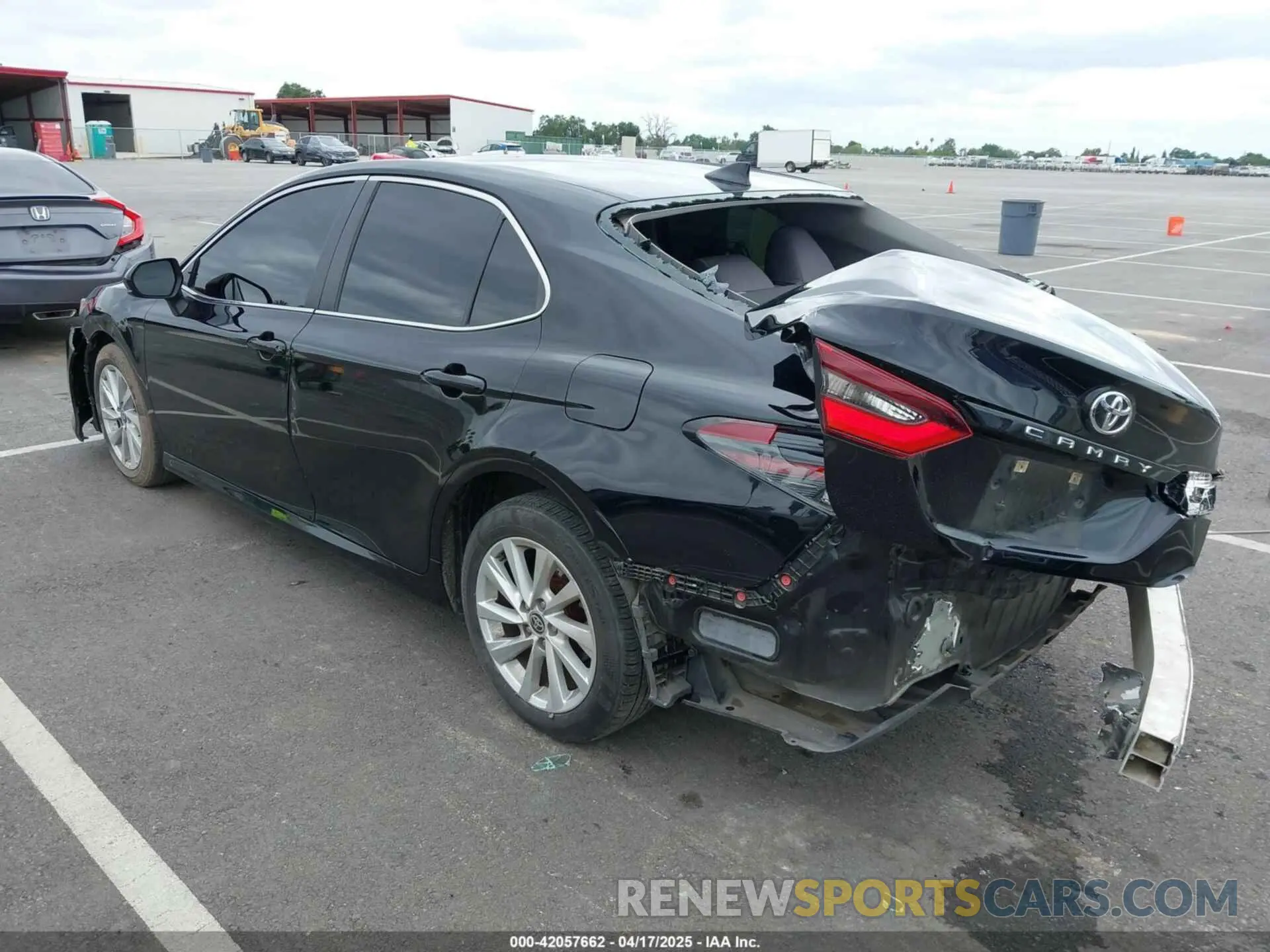3 Photograph of a damaged car 4T1C11AK8MU421894 TOYOTA CAMRY 2021