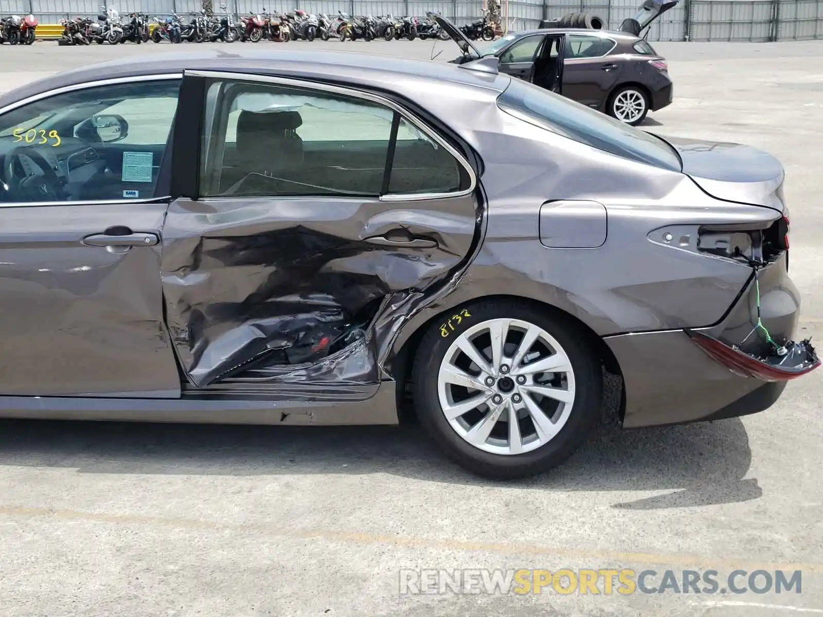 9 Photograph of a damaged car 4T1C11AK8MU437965 TOYOTA CAMRY 2021