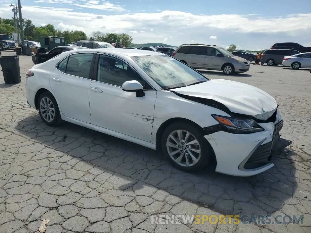 4 Photograph of a damaged car 4T1C11AK8MU440137 TOYOTA CAMRY 2021
