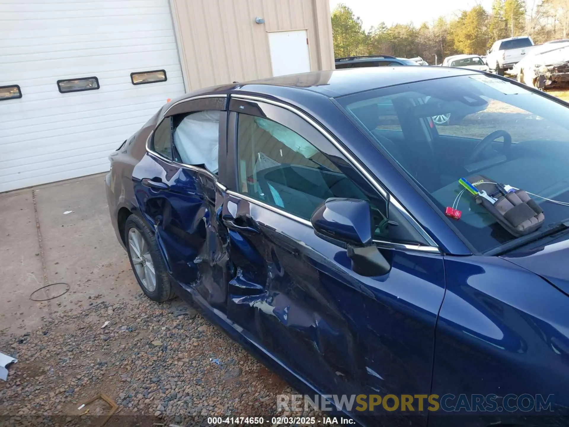 13 Photograph of a damaged car 4T1C11AK8MU461988 TOYOTA CAMRY 2021