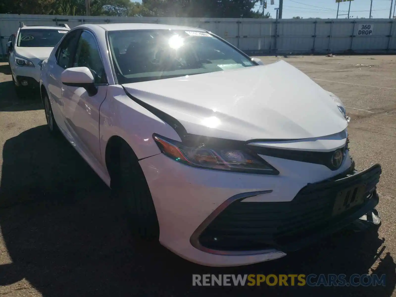 1 Photograph of a damaged car 4T1C11AK8MU463482 TOYOTA CAMRY 2021